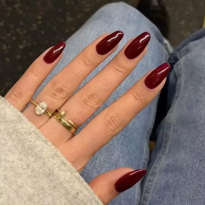 Burgundy Autumn Nails design