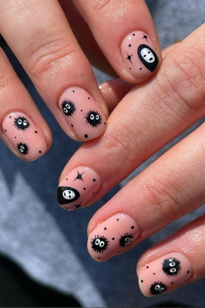 Spooky-Nun-Nail-Art