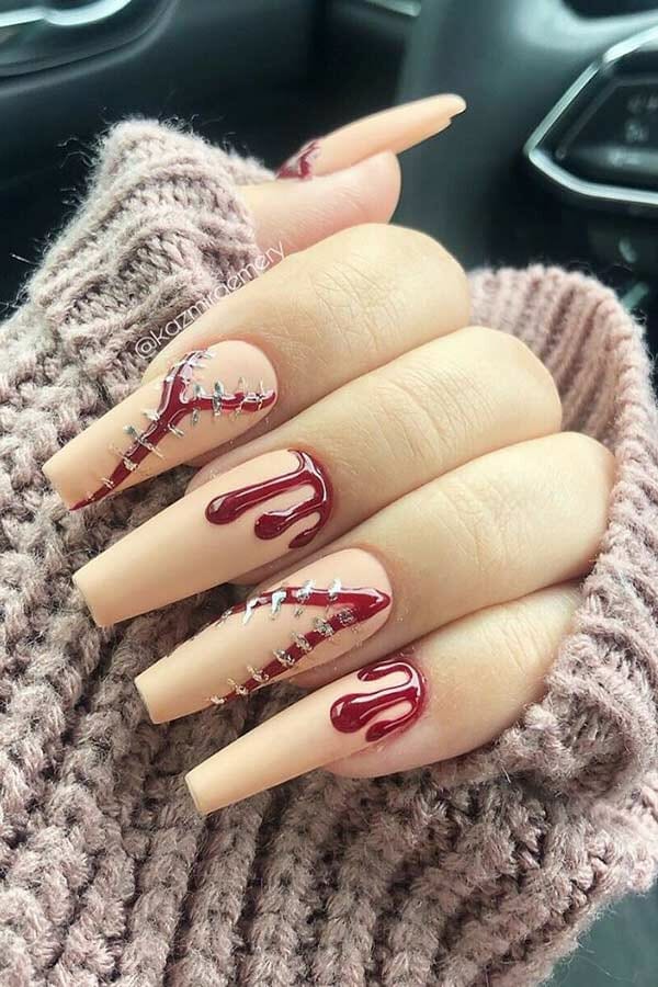 Bloody-Vine-Nail-Art