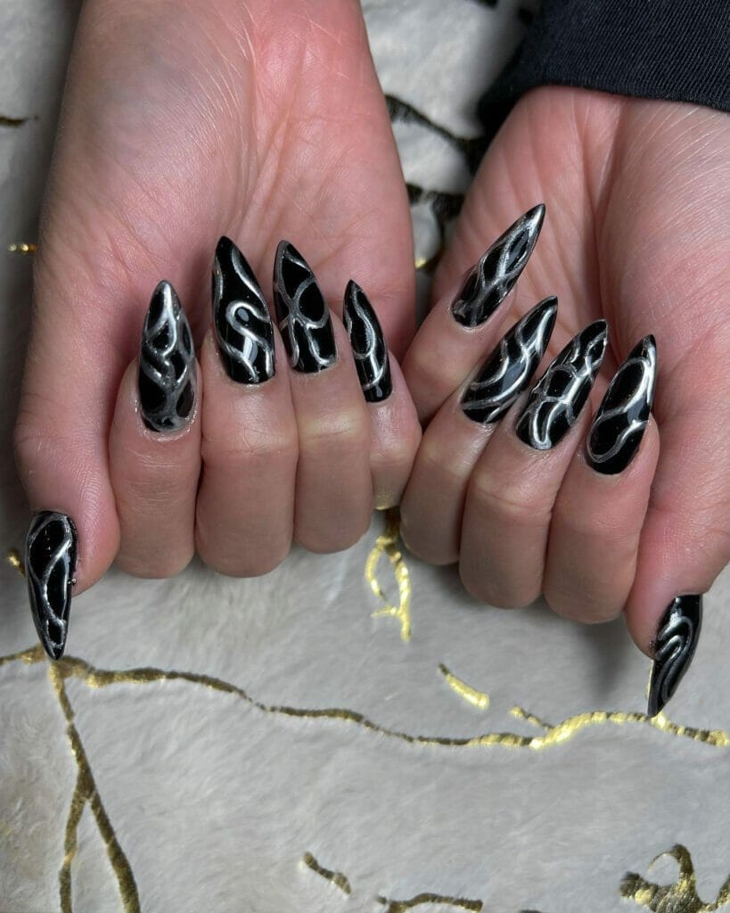 silver-flame-nails