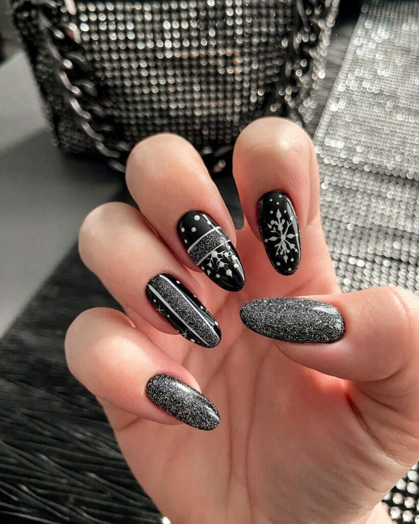 winter-black-and-silver-nails