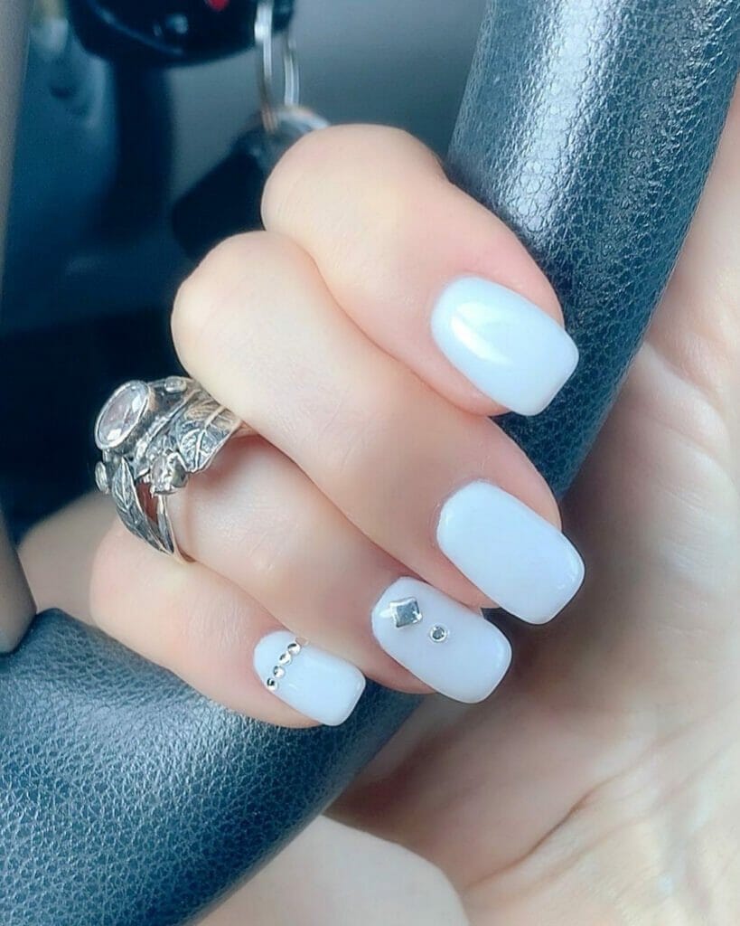Milky-White-Nails-With-Diamonds