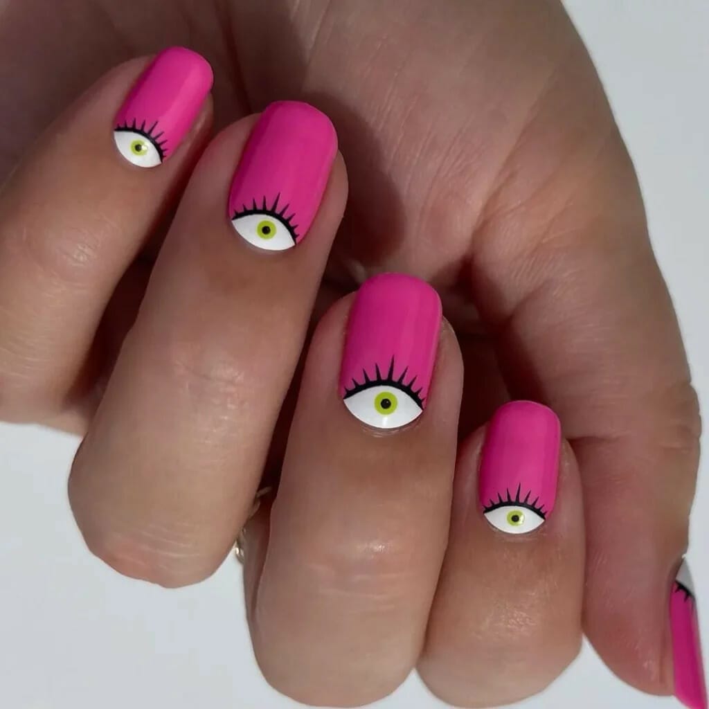ONE-EYE-PINK-HALLOWEEN-NAILS