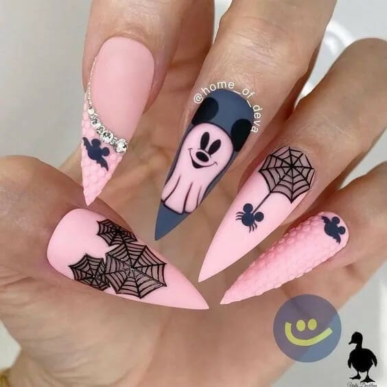 SPIDY-mICKY-wEB-oN-pINK-nAIL