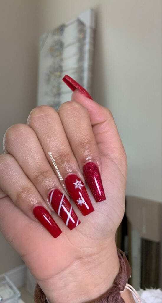 Holiday Glitter red Coffin Nails
