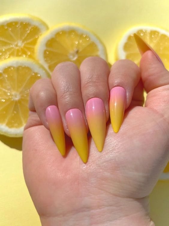 Pink Lemonade Fizz