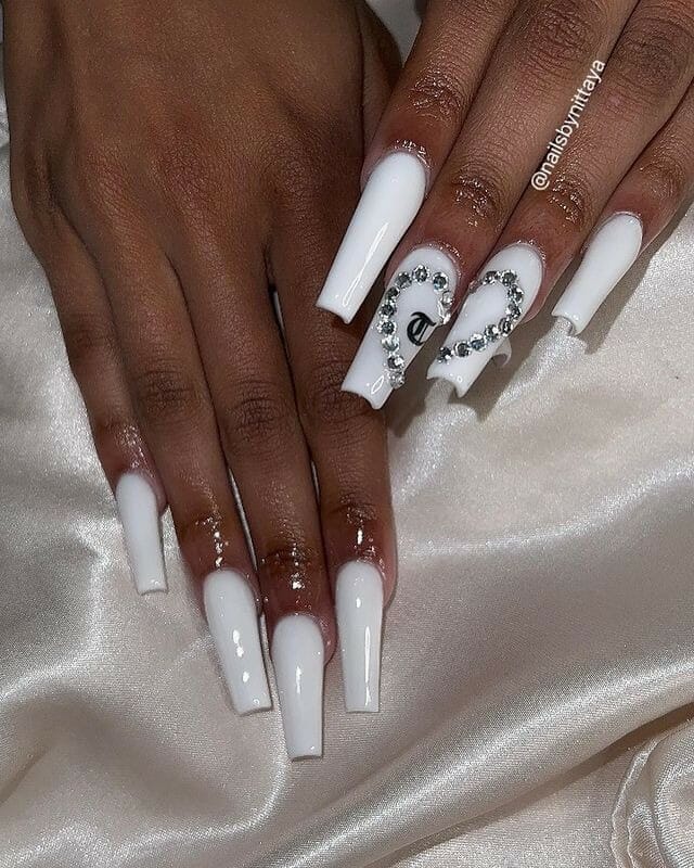 Coffin-white-Nails-With-Diamond