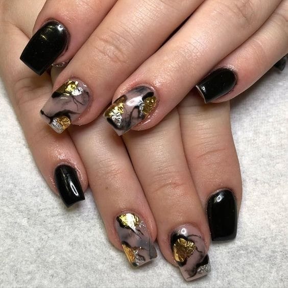 Black short Marble Nails with Gold Foil