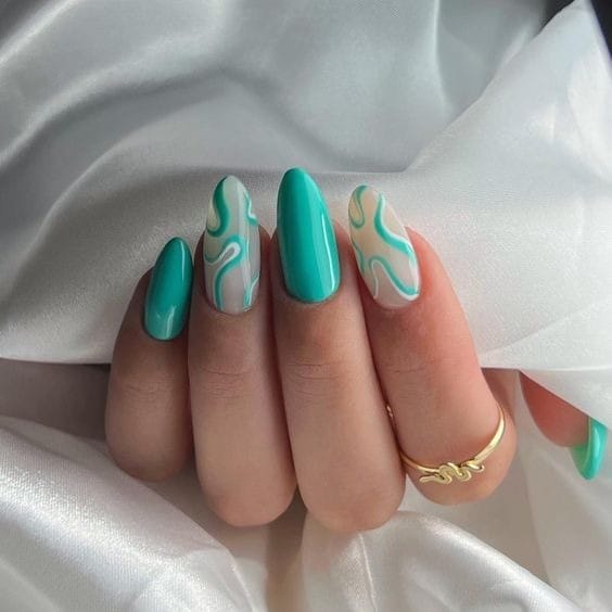 Swily tiffany blue Nail Art Design