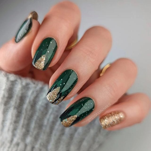Gold And Forest Green Glitter Nails