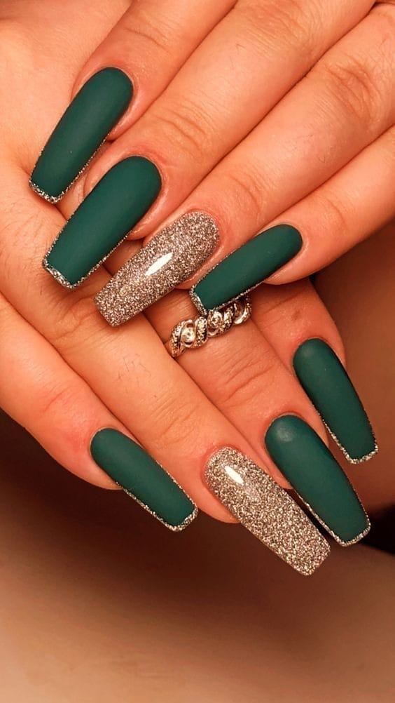 Forest matte green nails with glitter accents
